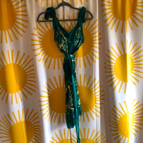 NWT One Piece Swimsuit with Sarong - Picture 3 of 10